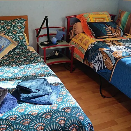 D'hotes Chez Nous Frühstückspension Nantheuil